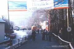 90-01-Blschmie2
